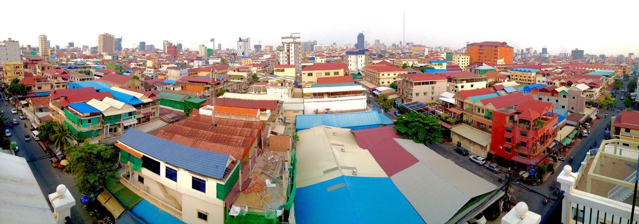 Lalune Hotel Phnom Penh Exterior photo